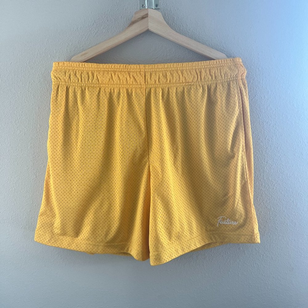 FEATURE WEST MESH SHORTS - YELLOW